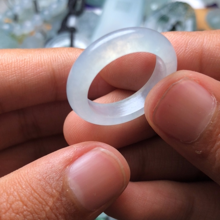 定制翡翠未镶嵌挂件