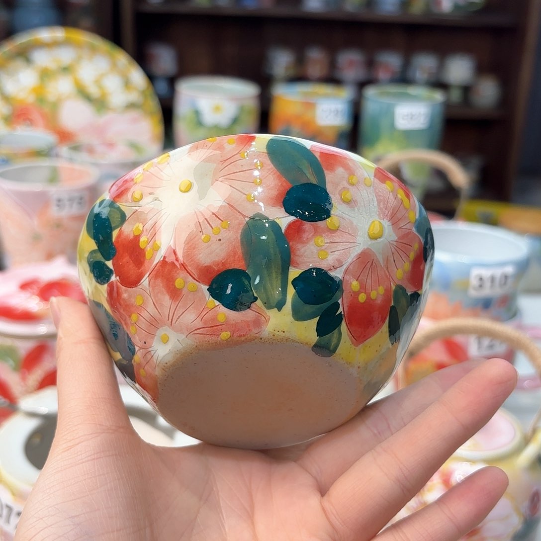 瓷片兔兔好可爱啊我