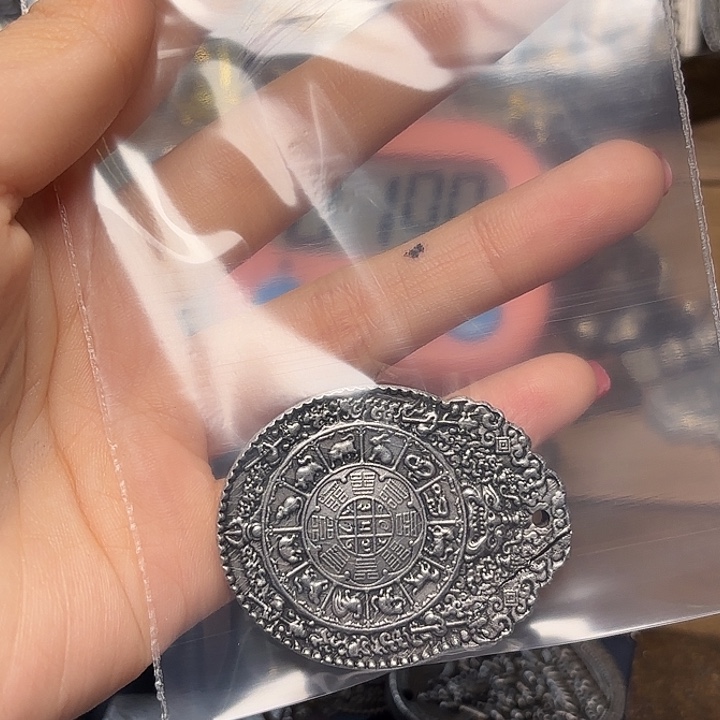 卿***乐花岗石铁合金星星