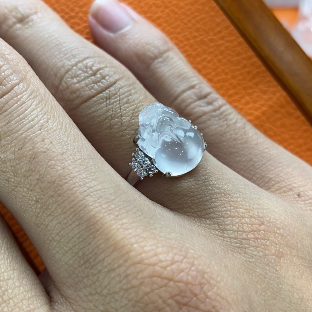 石英质玉吊坠(赠链)银S925镶嵌