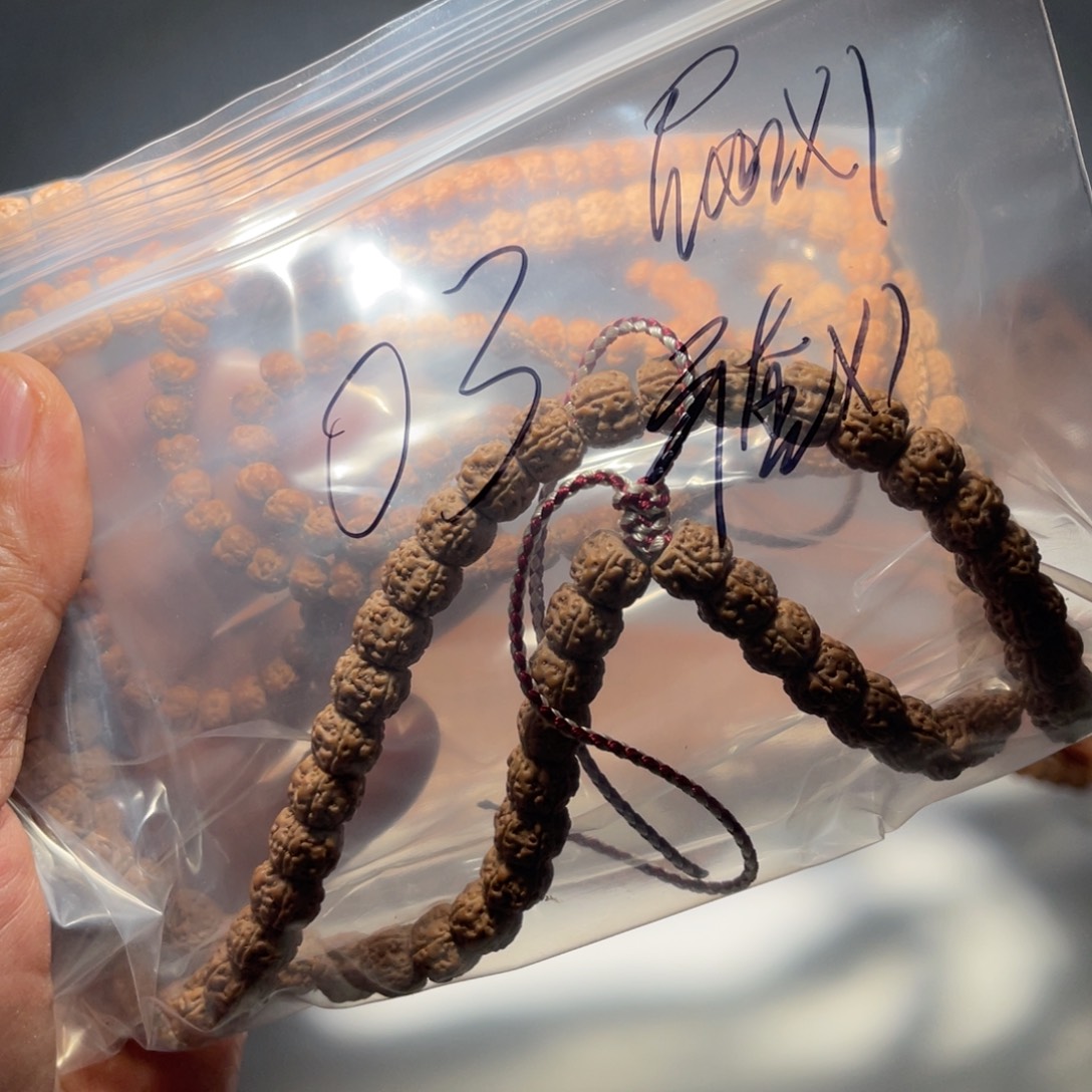 小***哥吊坠金刚菩提金刚菩提一代龙佛手