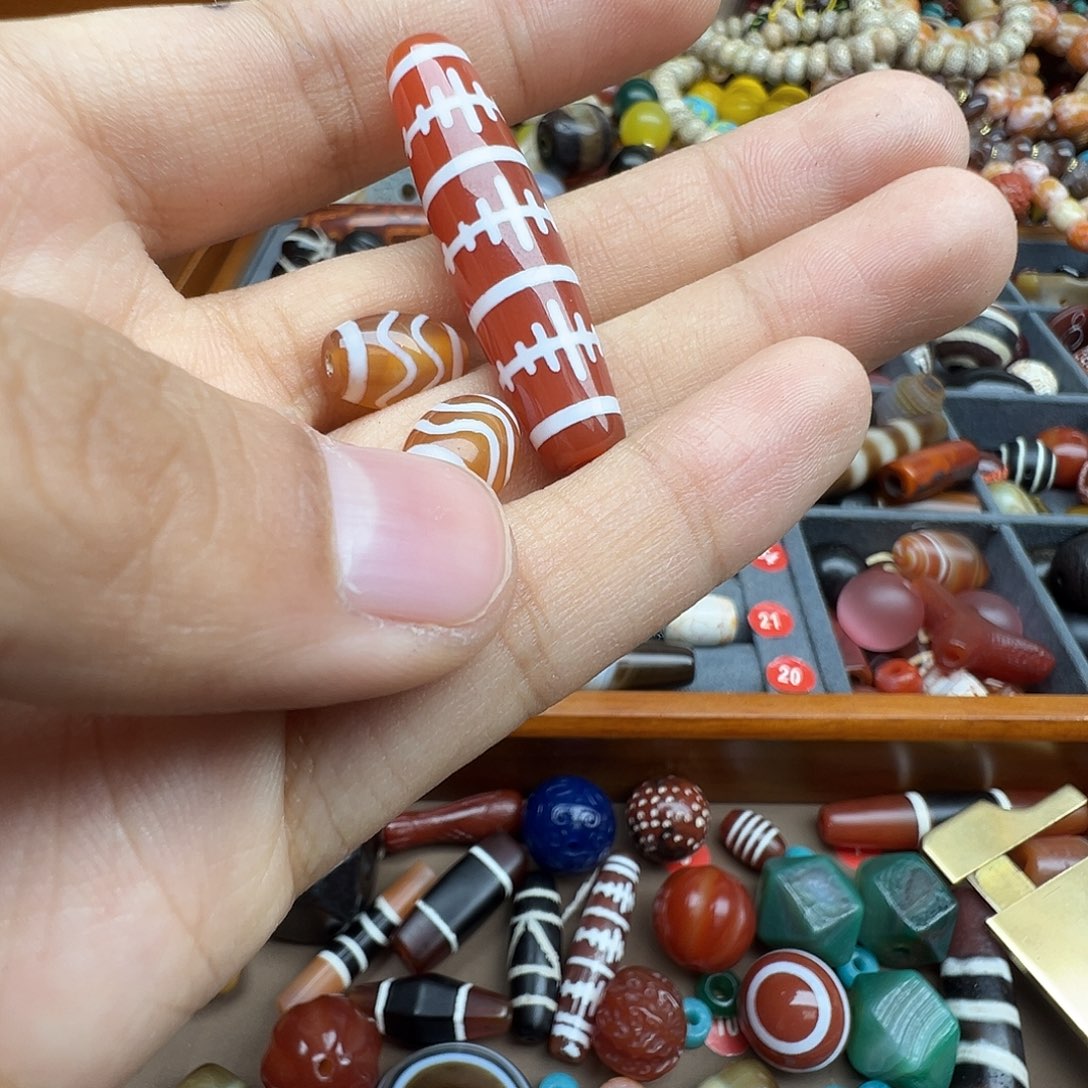 玛瑙/玉髓未镶嵌珠宝半成品