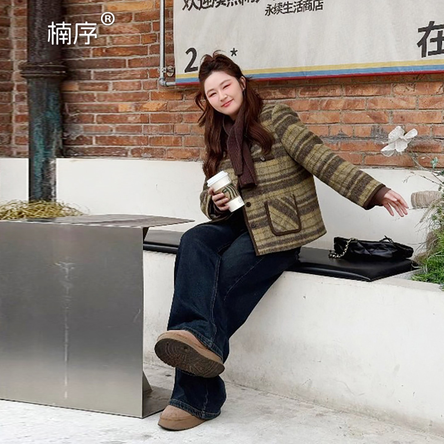 楠序【苏格兰小调】源子微胖女装 2025年冬装复古格纹羽绒服YZ38092