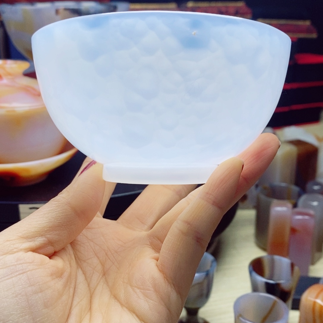 未镶嵌大碗玛瑙/玉髓