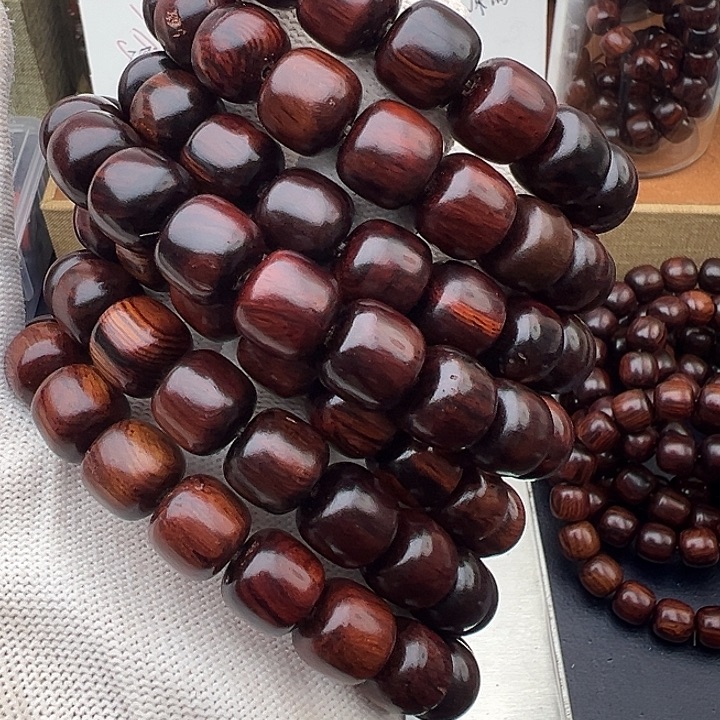 木木本海南红降花梨公1.2黑金瑕疵