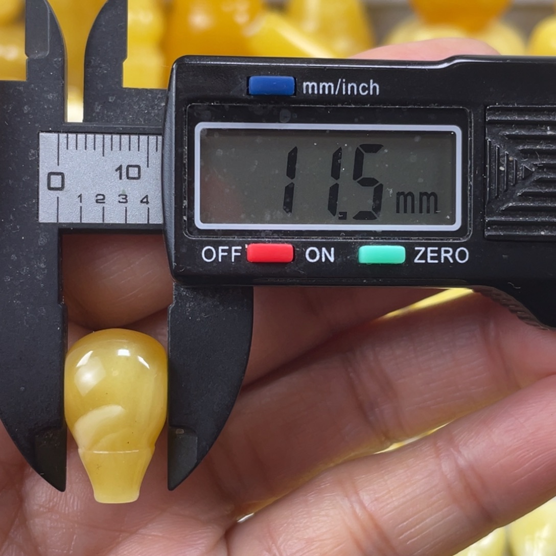 蜜蜡未镶嵌裸石20杂