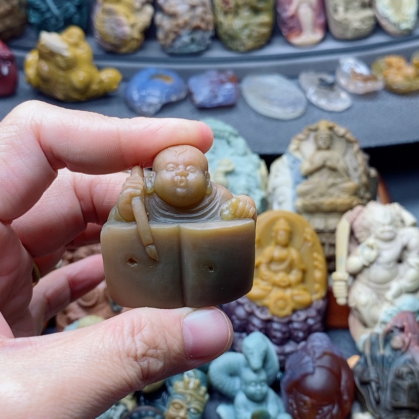 【闪购商品】定制石英质玉吊坠未镶嵌