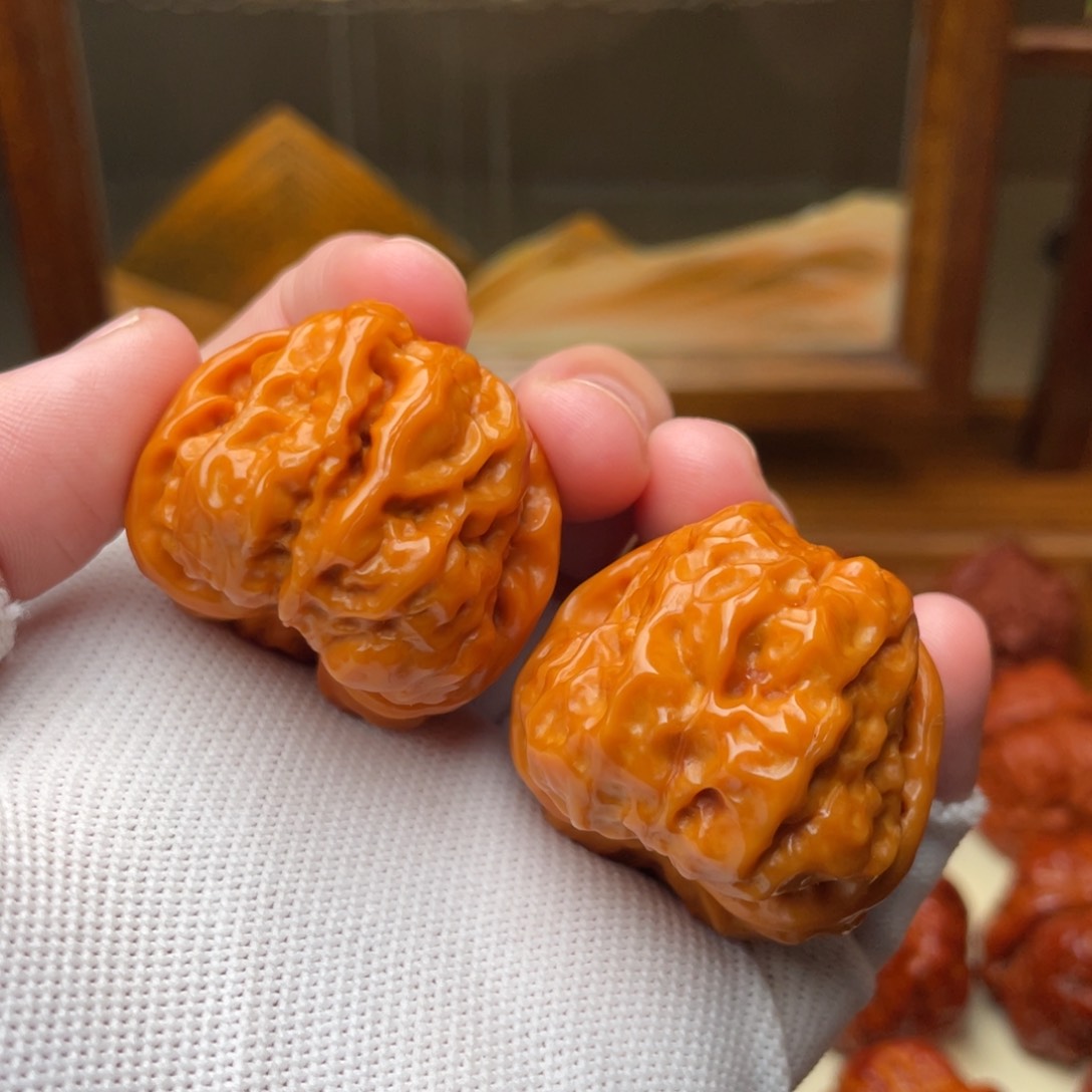 文玩核桃把件蛤蟆头35