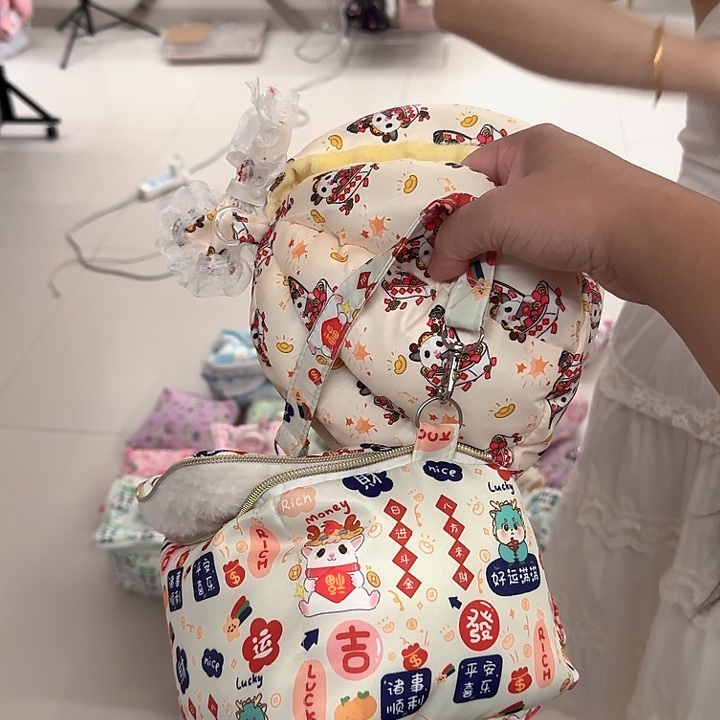 蜜袋鼯冬天棉窝外出包