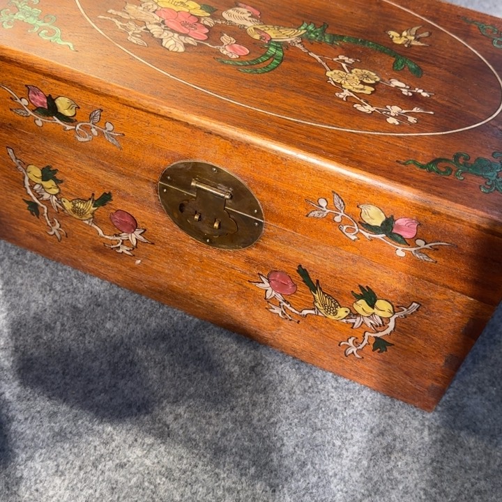 贡木箱的的的的的