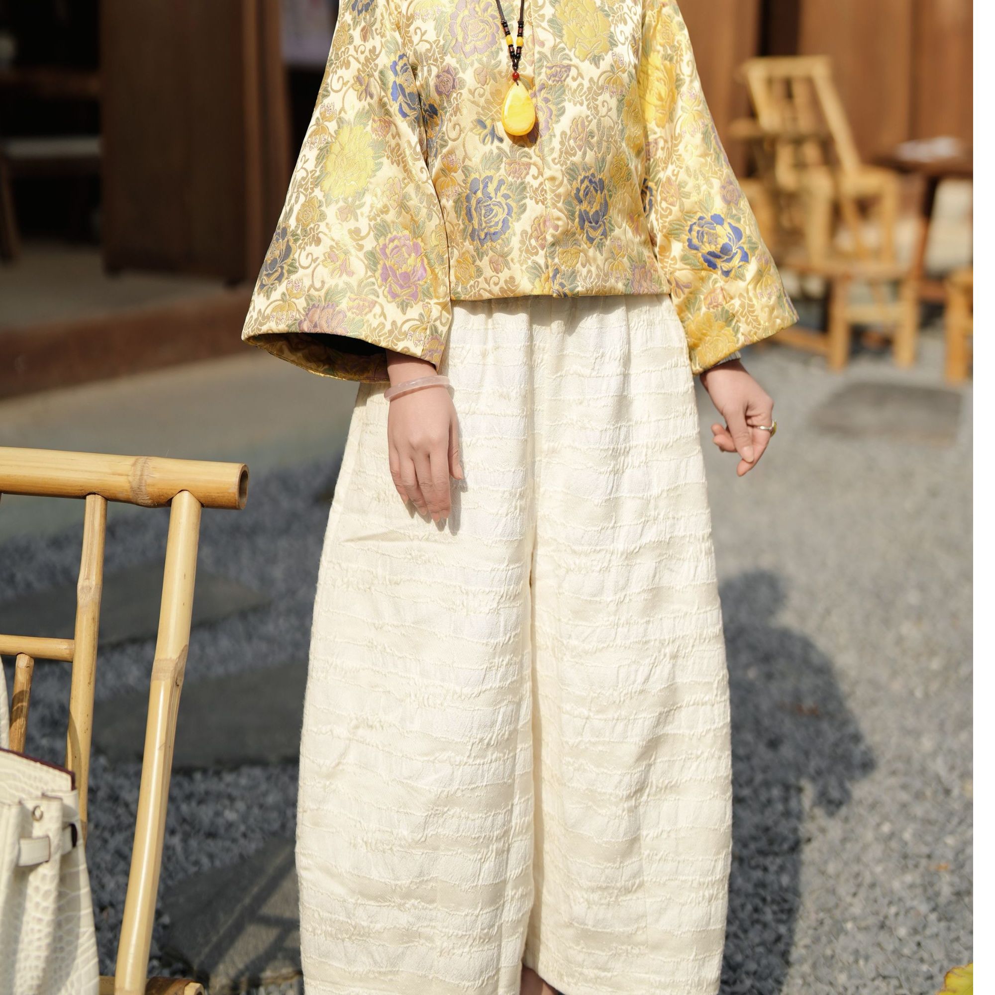 L25-K070【四时有序】新款设计师时尚裤子百搭洋气黑色白色气质大气