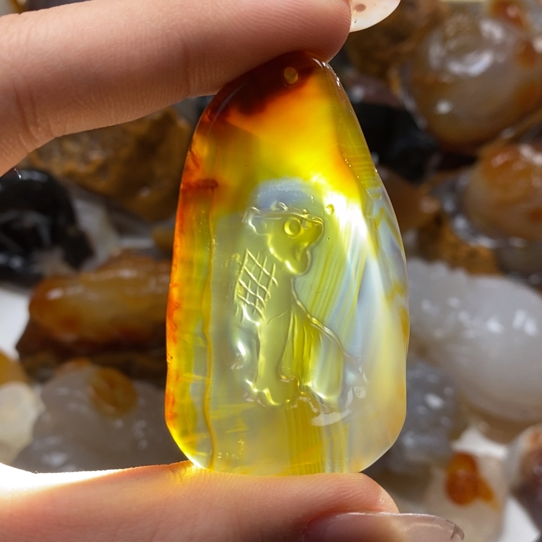 玛瑙/玉髓未镶嵌颈饰