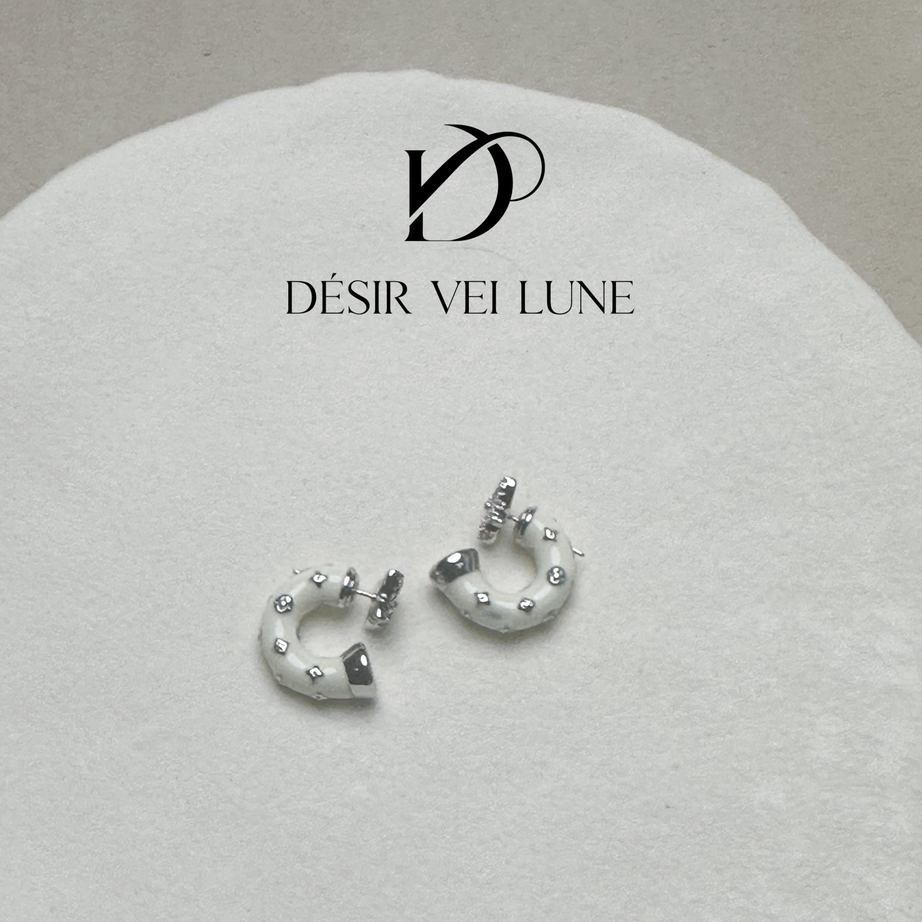 铜合金合成锆石耳饰 耳钉6382轻奢百搭