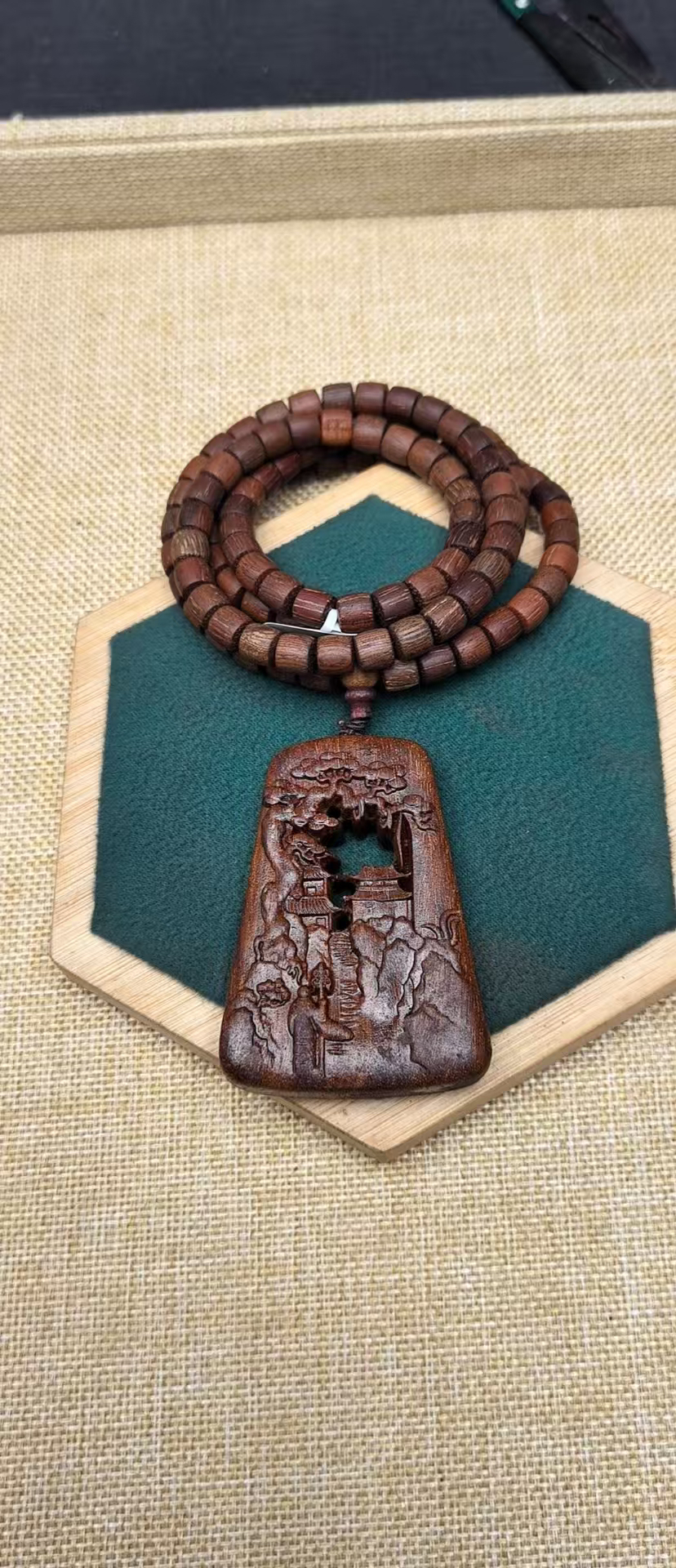 B268海南昆仑梅阁沉香