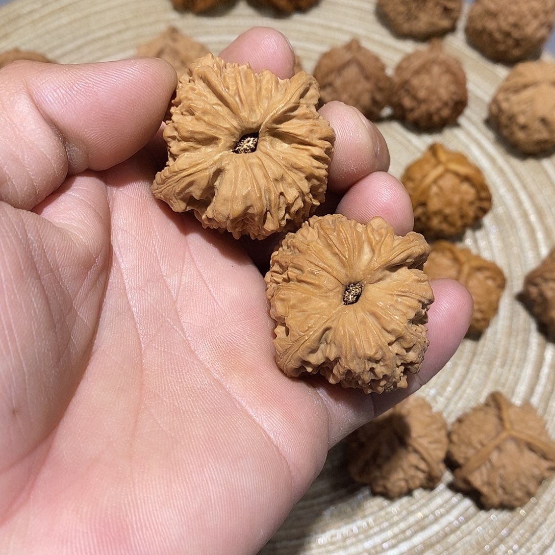 桃木文玩麻核桃南将石