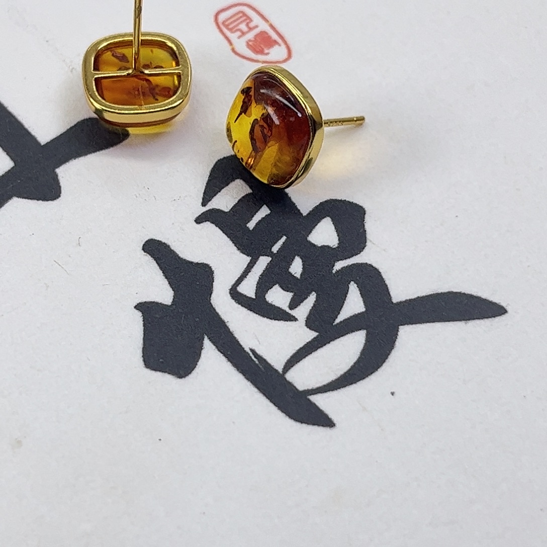 纯***色琥珀银S925镶嵌耳饰