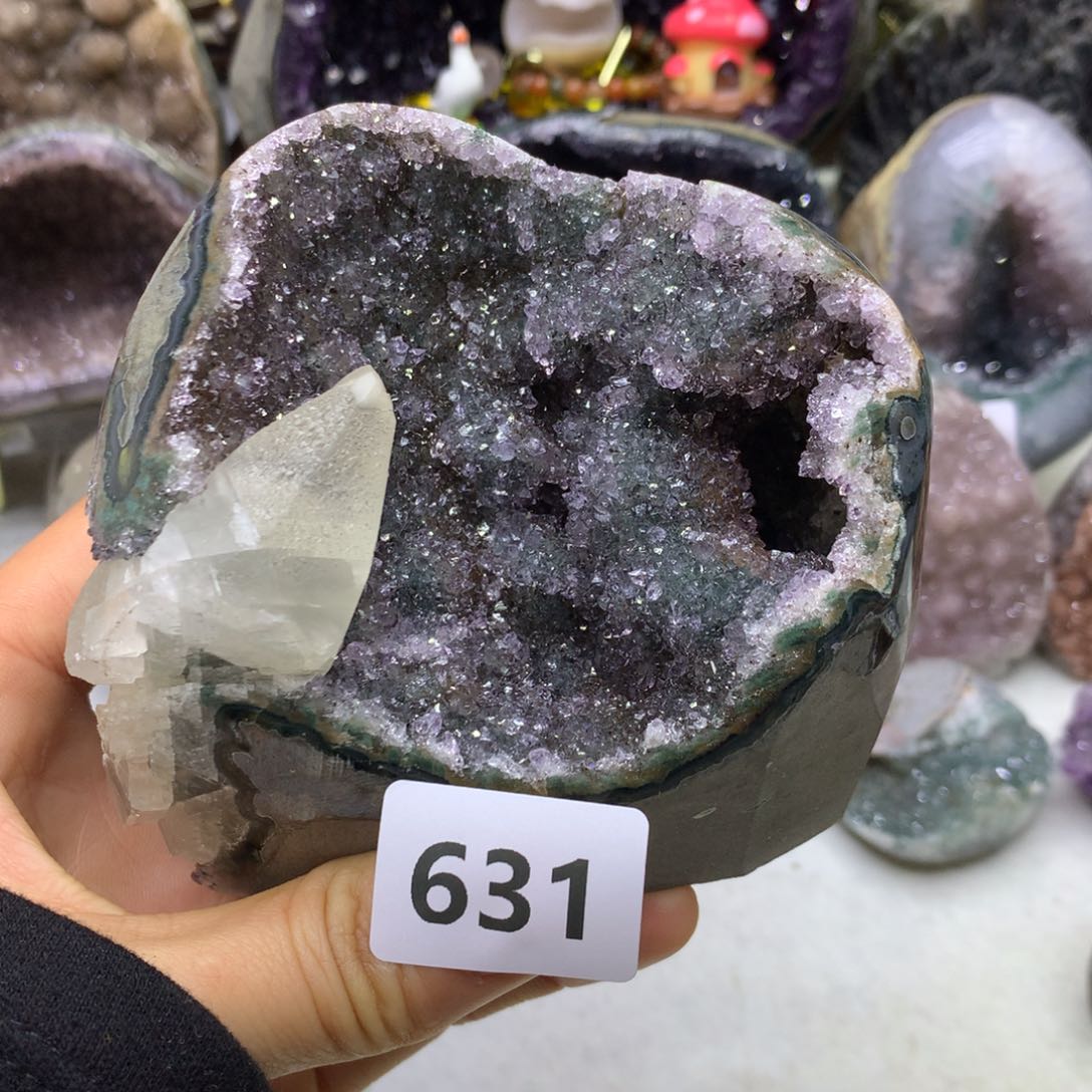 紫晶大型摆件（非配饰）未镶嵌