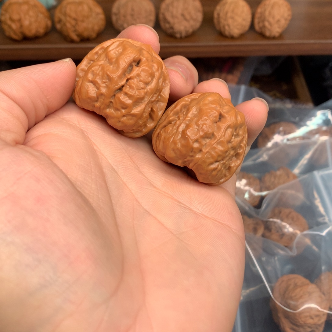 i***l文玩核桃手串40蛤蟆