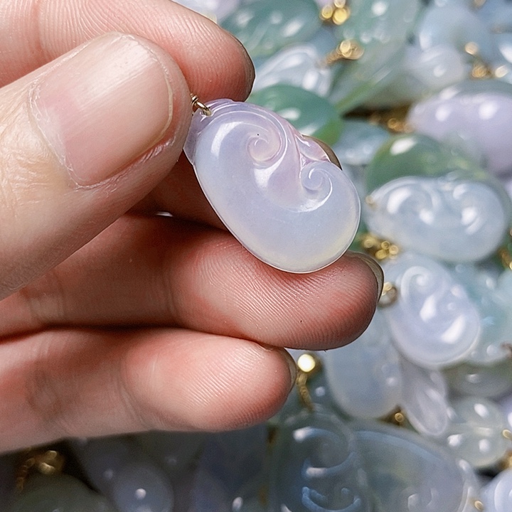 金***建翡翠未镶嵌颈饰天然A货翡翠