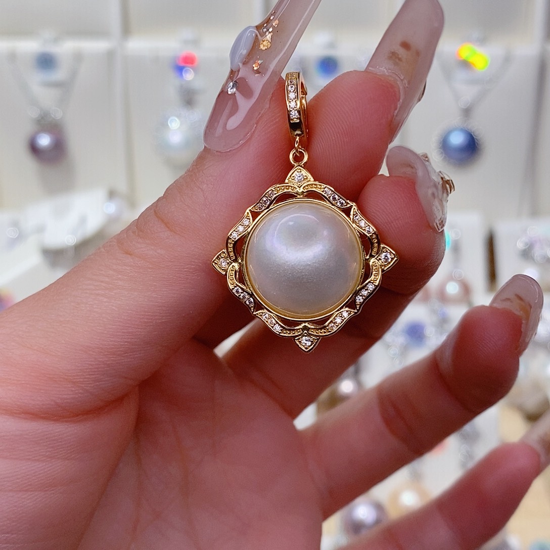 淡水珍珠未镶嵌吊坠(赠链)