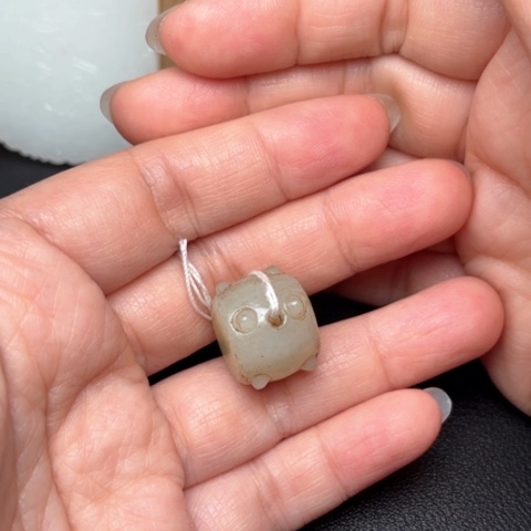 和田玉挂件未镶嵌曲*琴