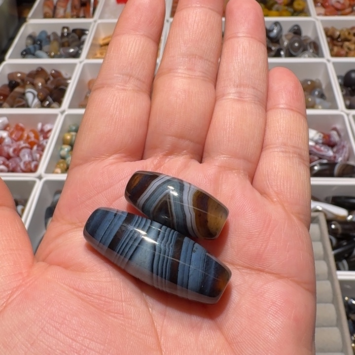 玛瑙/玉髓未镶嵌珠宝半成品