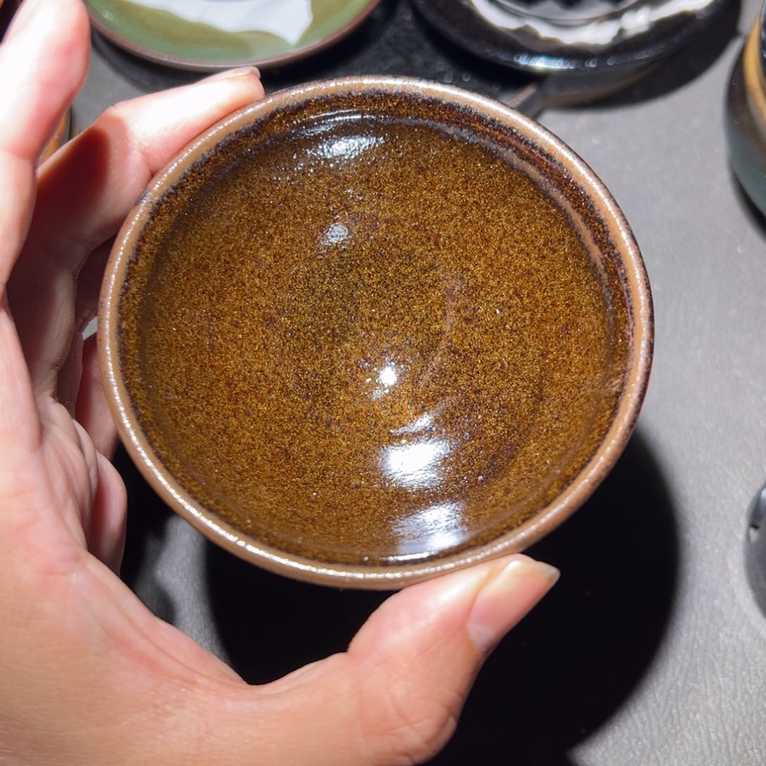 茶盏好好我要和他们玩几分钟