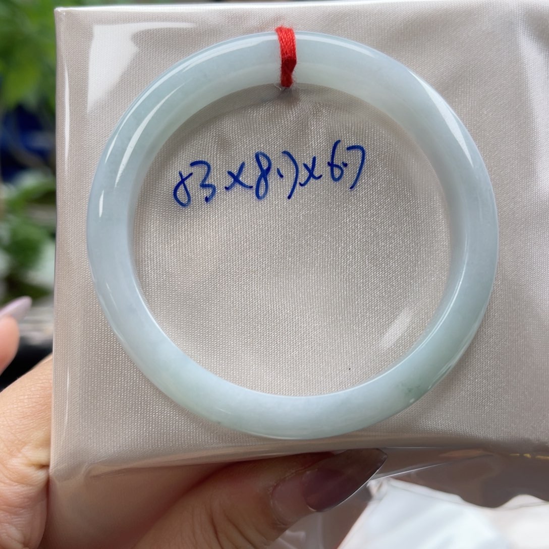 未镶嵌手镯翡翠翡翠