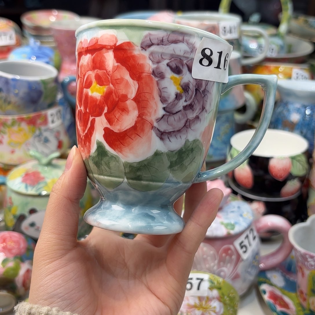 瓷片兔兔好可爱呀打