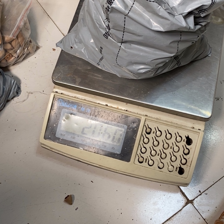 吊坠橄榄核悟*柒橄榄油和