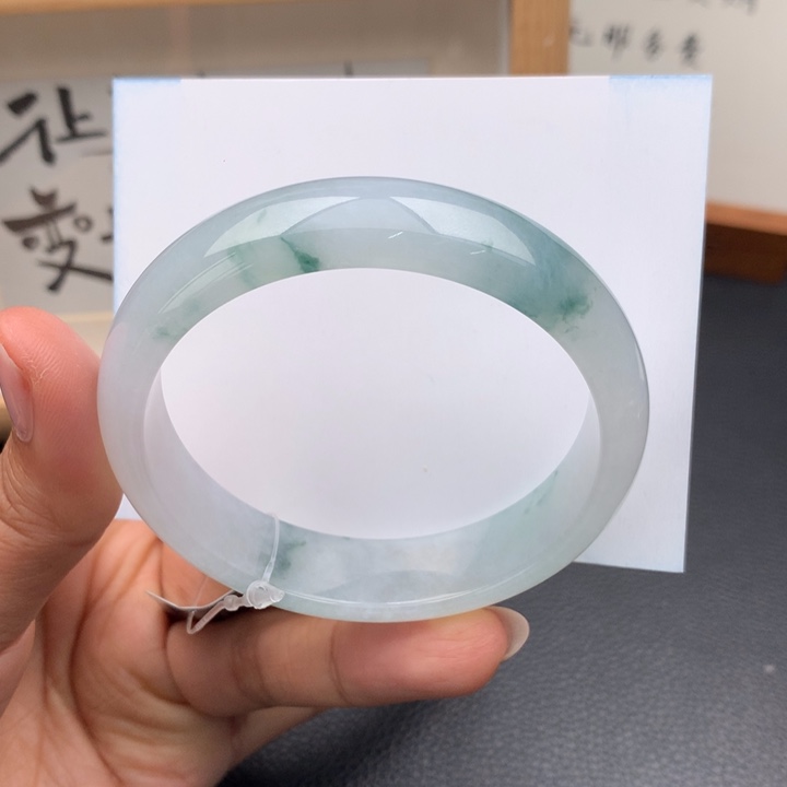 翡翠手镯未镶嵌翡翠手镯57圈口