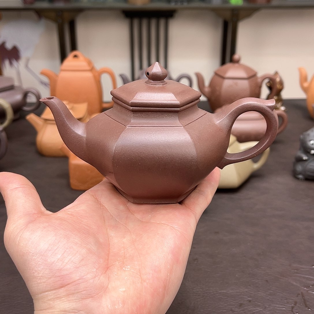 紫砂茶壶损***师紫砂的故事