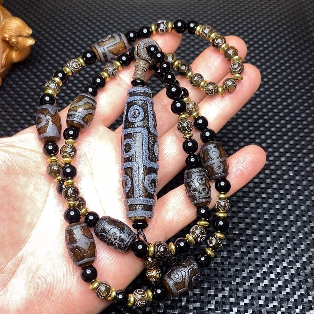 白***主玛瑙/玉髓未镶嵌手链