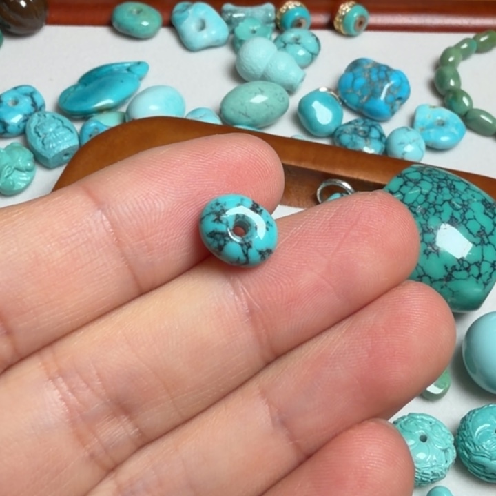 绿松石未镶嵌珠宝半成品