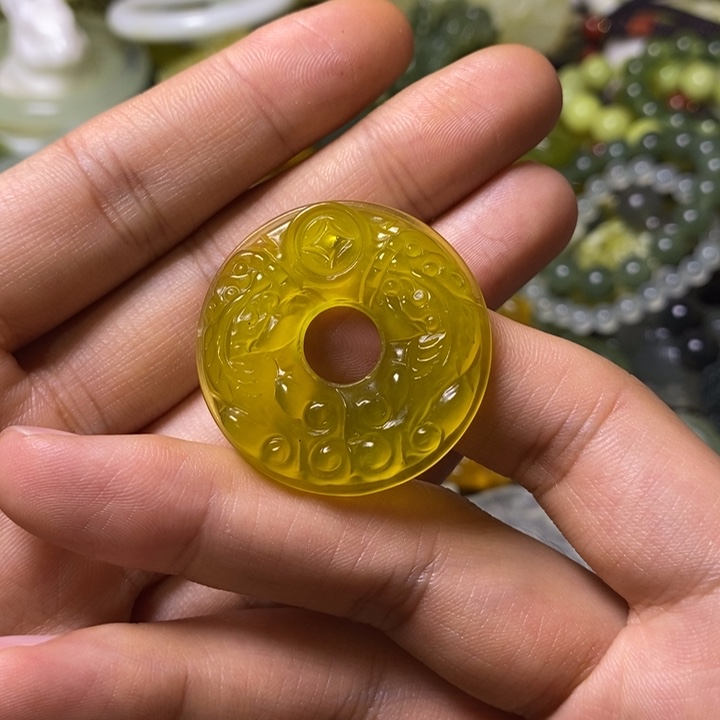 岫玉岫玉颈饰未镶嵌