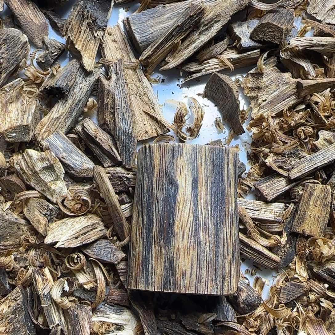 沉香沉香碎屑原汁原味