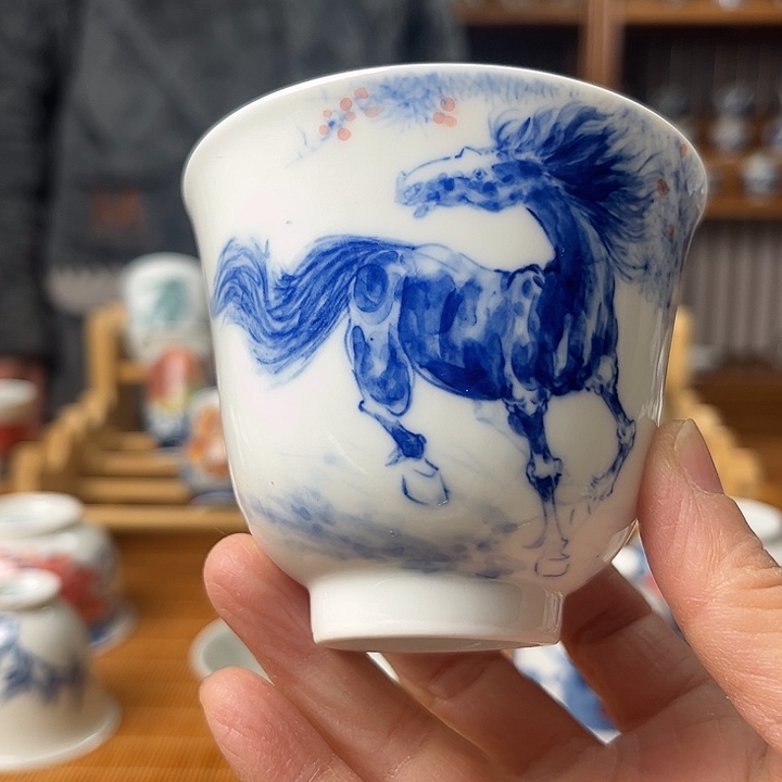 手工制作陶瓷器皿