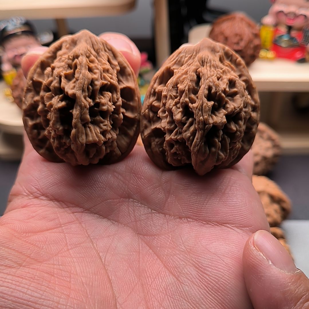 想***烦文玩核桃虎头福利