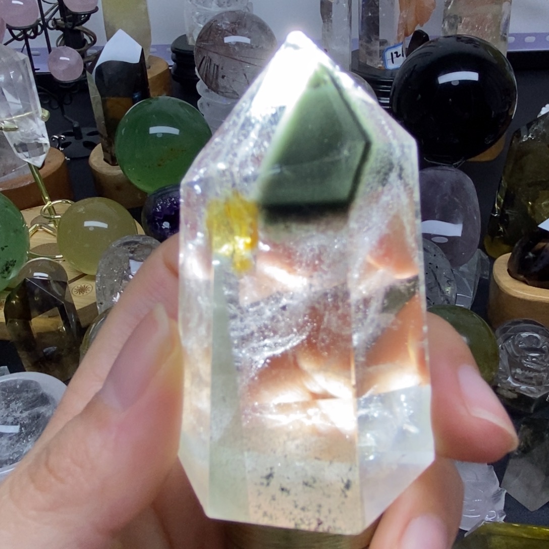 未镶嵌水晶珠宝半成品