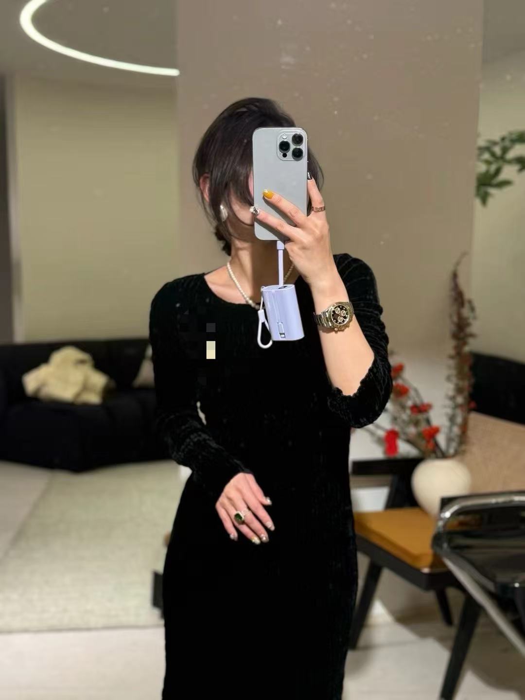 真丝丝绒重工压褶连衣裙