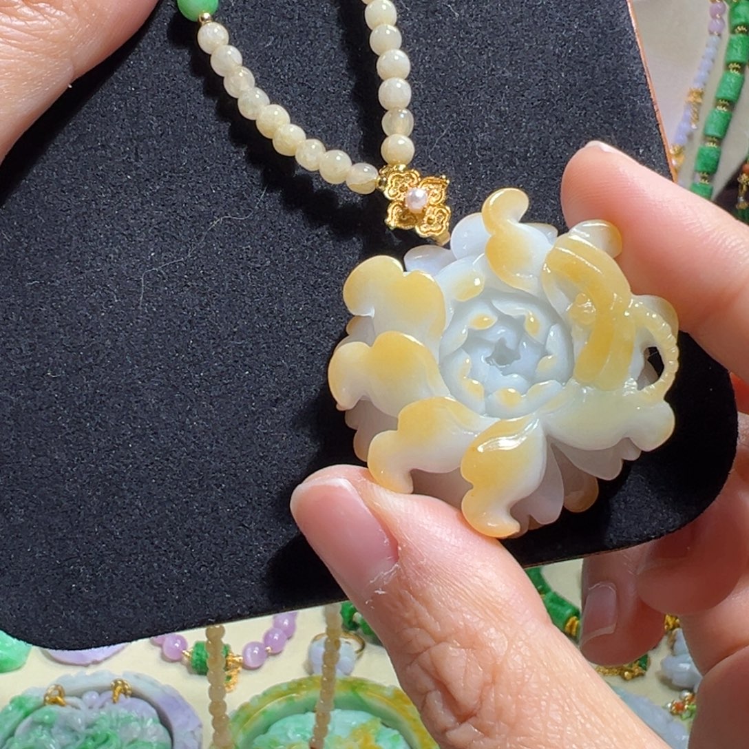 翡翠未镶嵌毛衣链冰黄翡