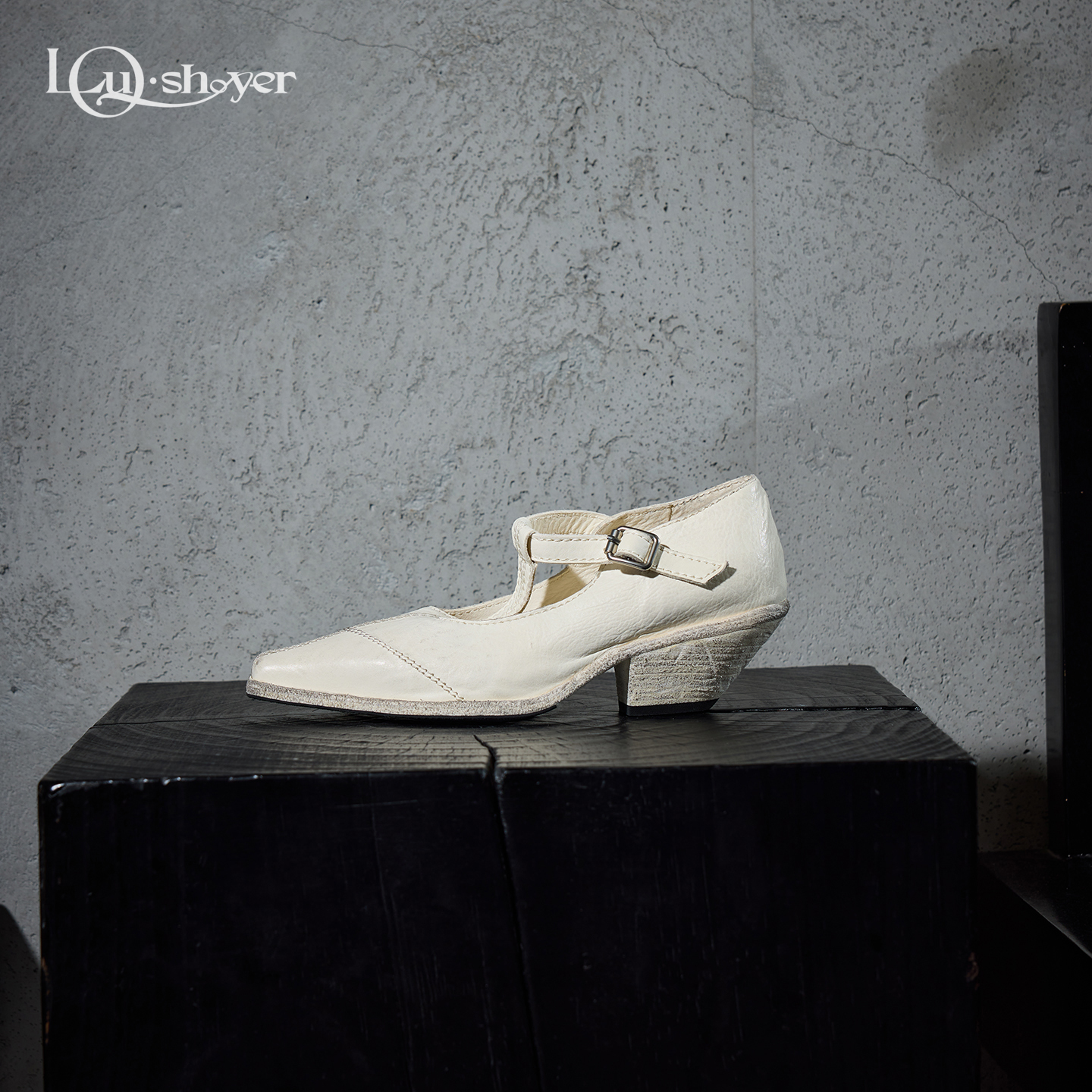 LOU SHOYER原创设计水洗马皮复古丁字带单鞋尖头高跟浅口玛丽珍女