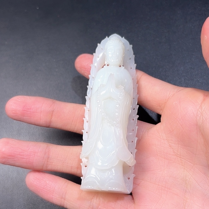 和田玉挂件未镶嵌張****＞