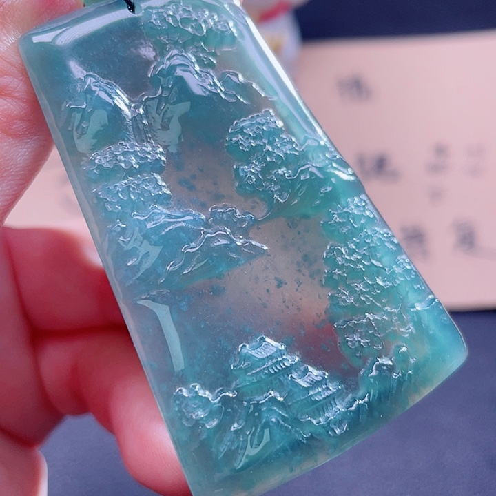 翡翠吊坠(不含链)未镶嵌