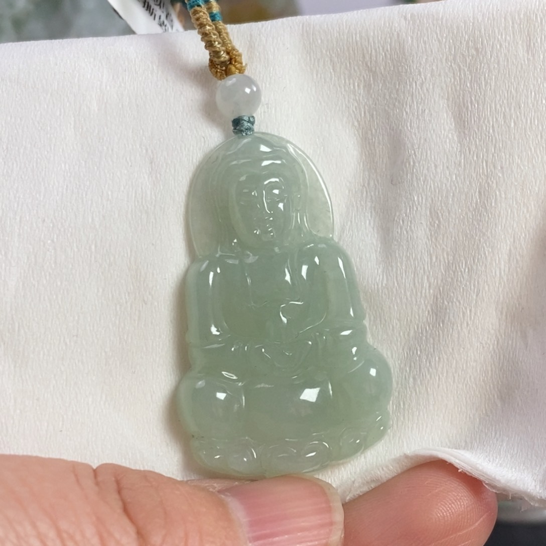 翡翠颈饰未镶嵌观音
