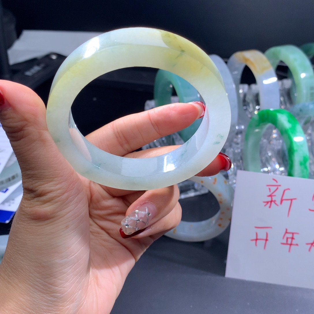 定制翡翠翡翠手镯未镶嵌