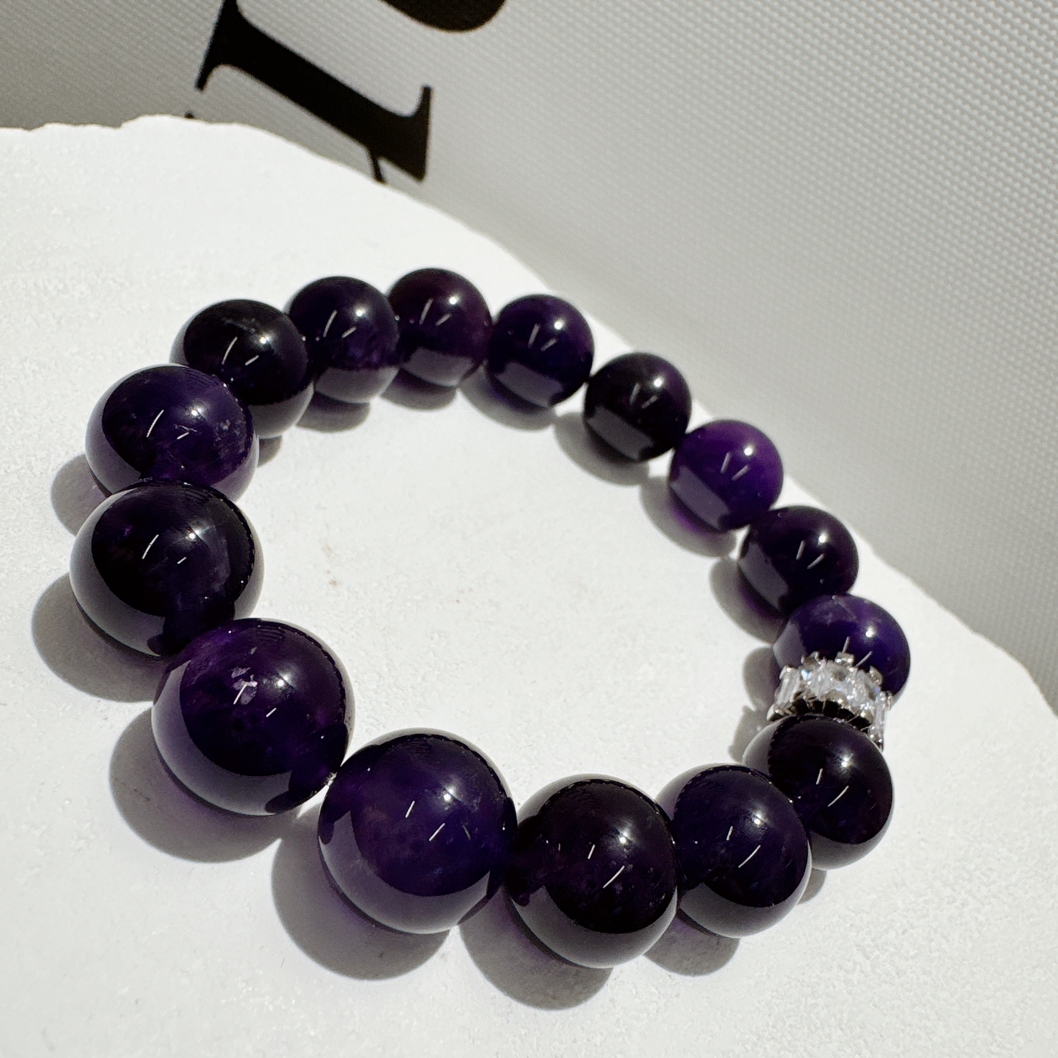 娜娜GQ “幽梦” 12MM左右手链GQ02240