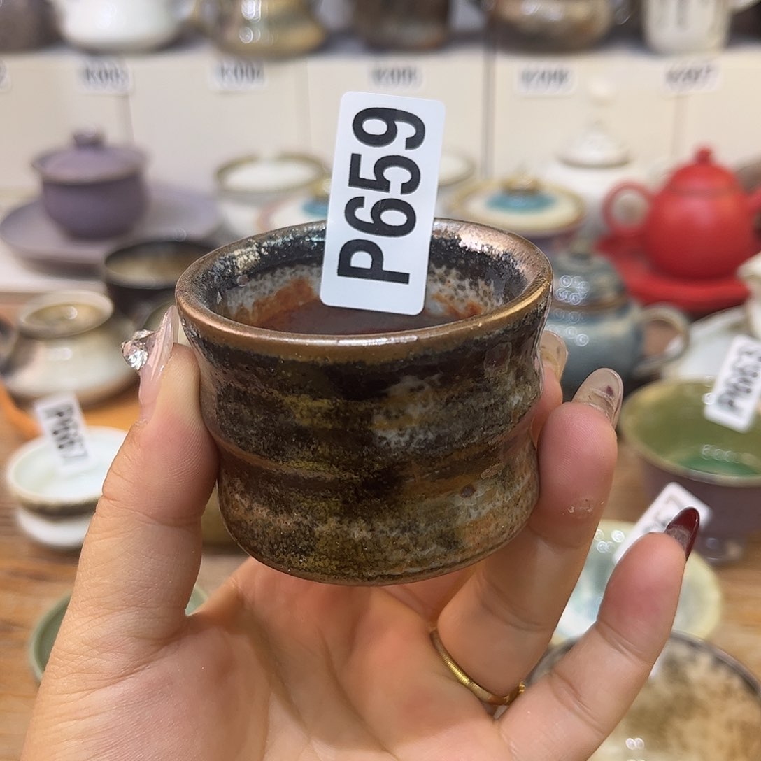 朱泥茶杯陶瓷艺术