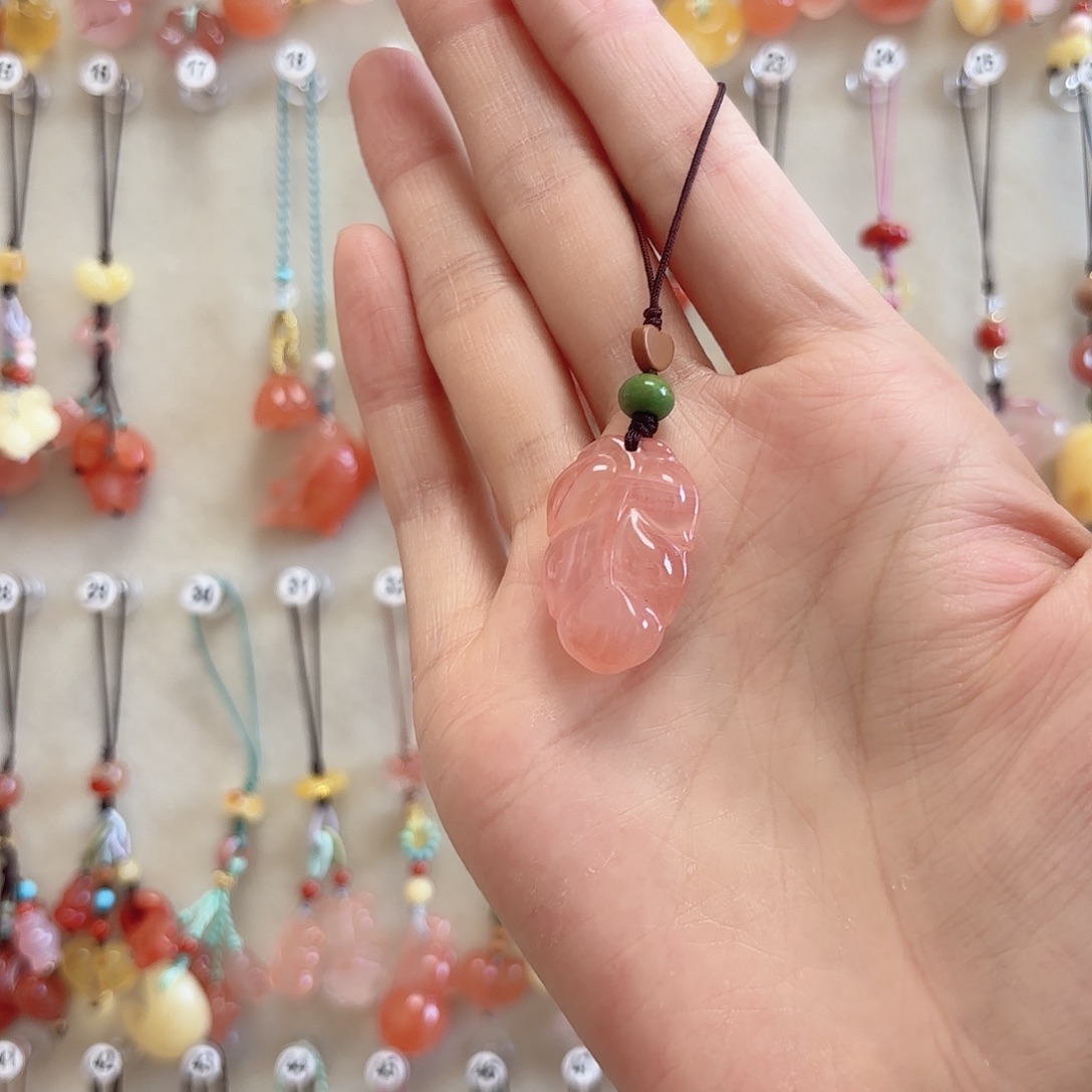 南红玛瑙未镶嵌吊坠(赠链)