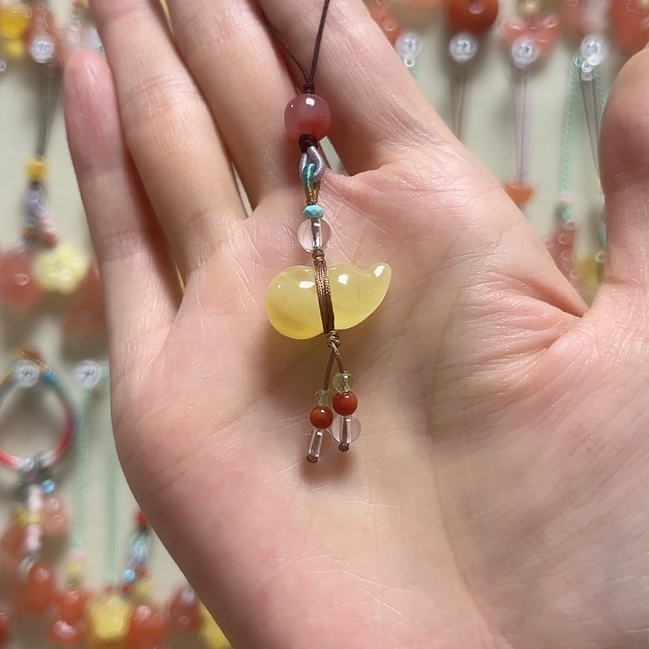 琥珀未镶嵌吊坠(不含链)